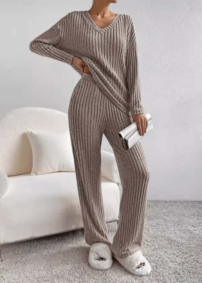 Claire | Relaxed Ribbed Knit Set