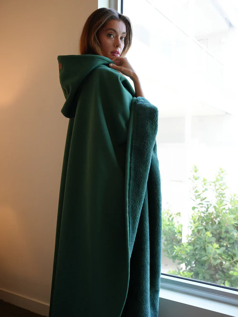 Gretchen | Hoodie Blanket - Your Cocoon of Comfort