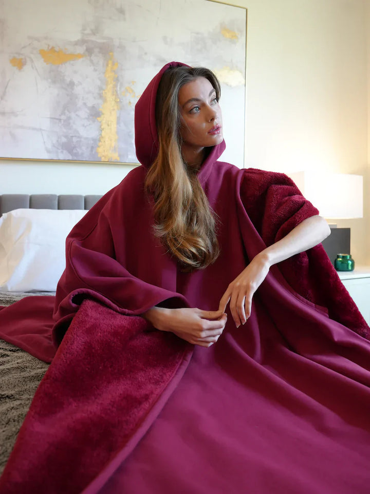 Gretchen | Hoodie Blanket - Your Cocoon of Comfort