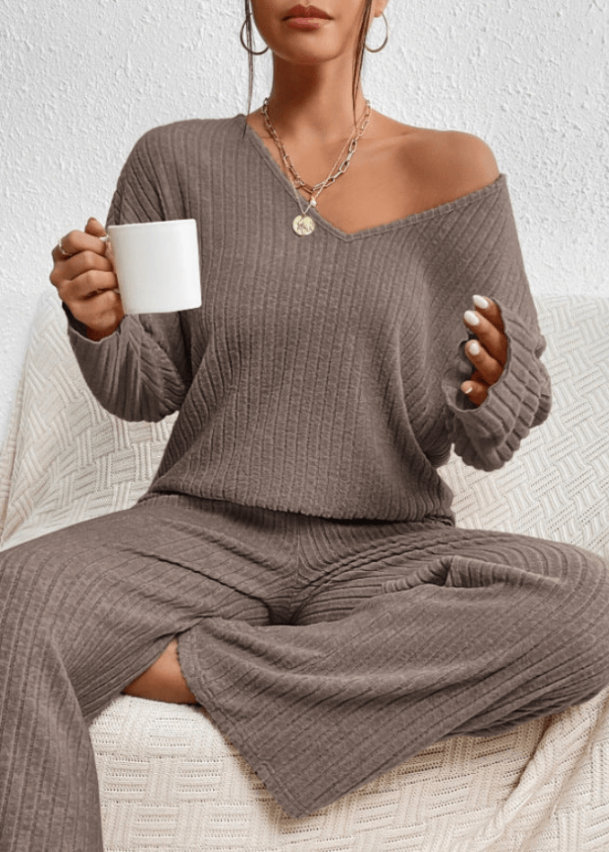 Claire | Relaxed Ribbed Knit Set