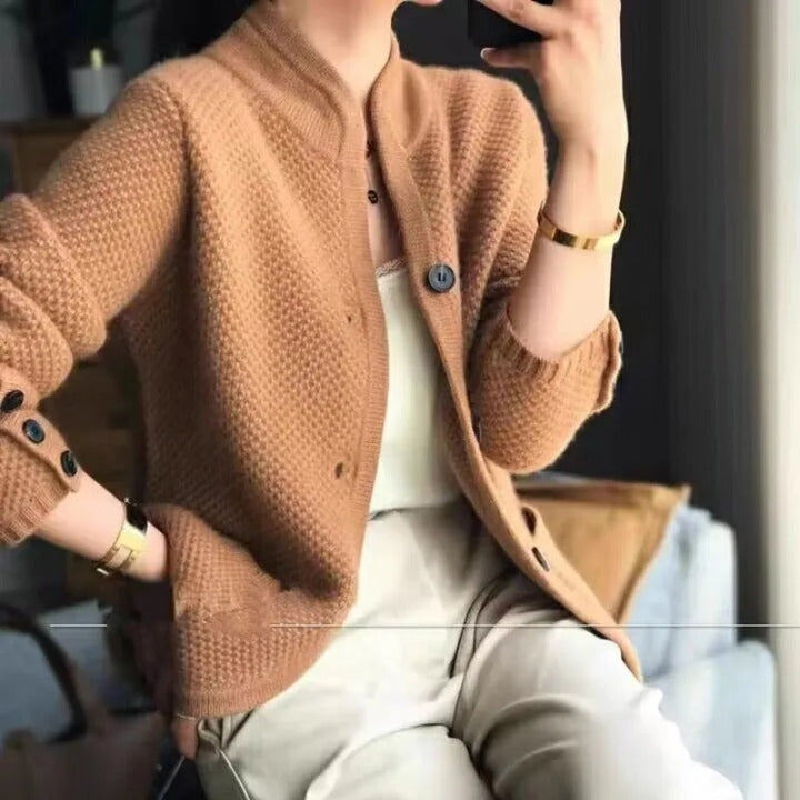 Andrea | Elegant Knitted Cardigan Long Sleeve