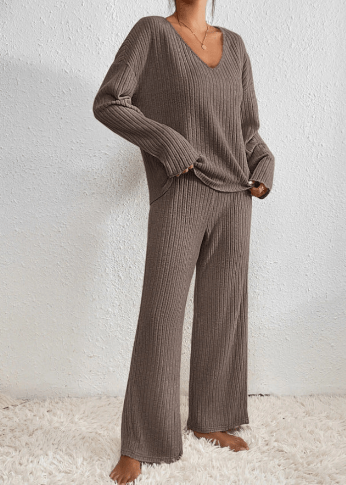 Claire | Relaxed Ribbed Knit Set