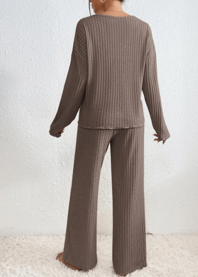 Claire | Relaxed Ribbed Knit Set