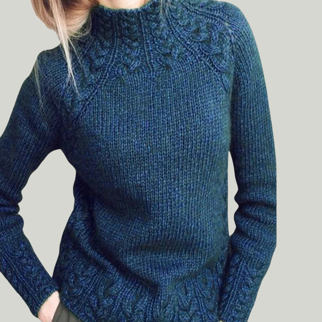 Stella | Elegant Sweater with a Turtleneck