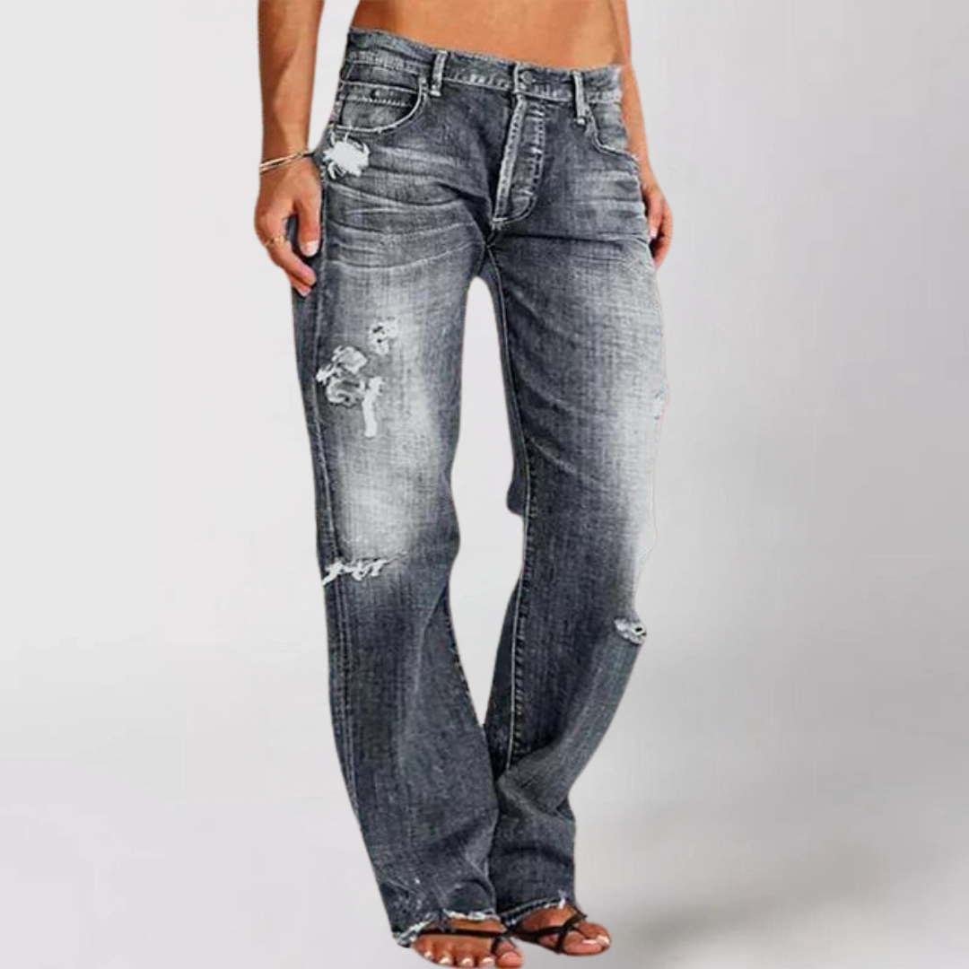 Julia | Loose Tattered Denim Jeans