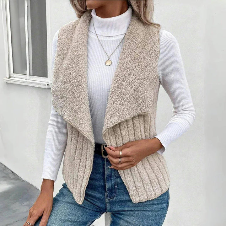 Ulsura | Knitted Vest