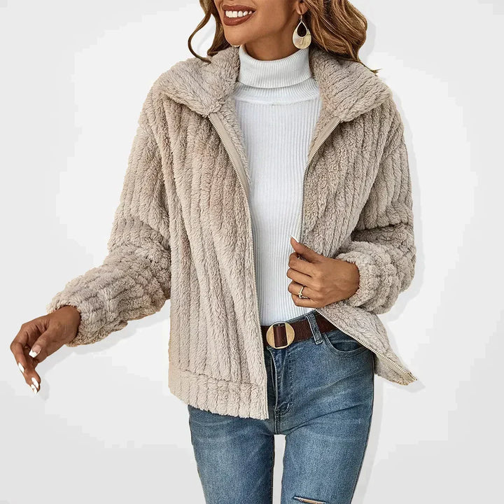 Lizelle | Fluffy Winter Cardigan