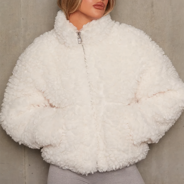 Amelia | Elegant Plush Jacket with Zipper