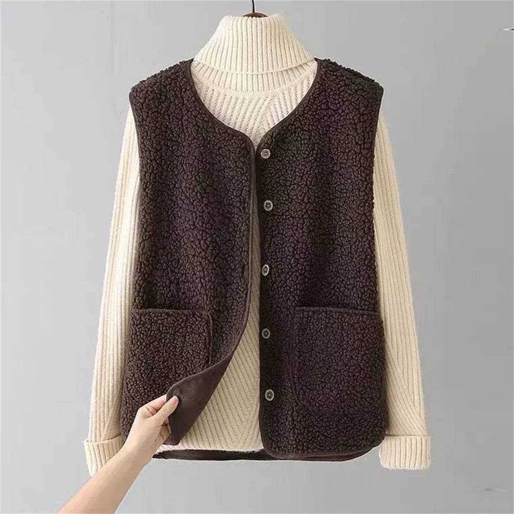 Annie | Classic Cardigan Sweater