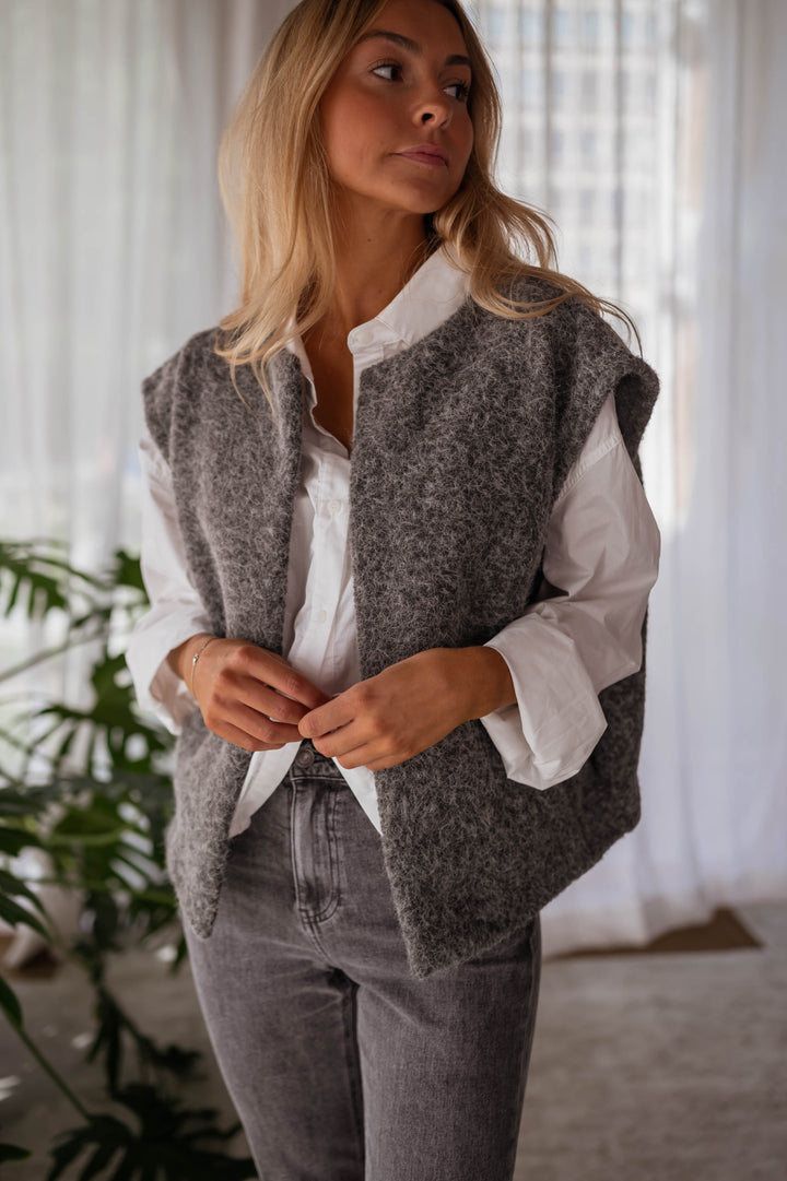 Jaclyn | Knit Vest