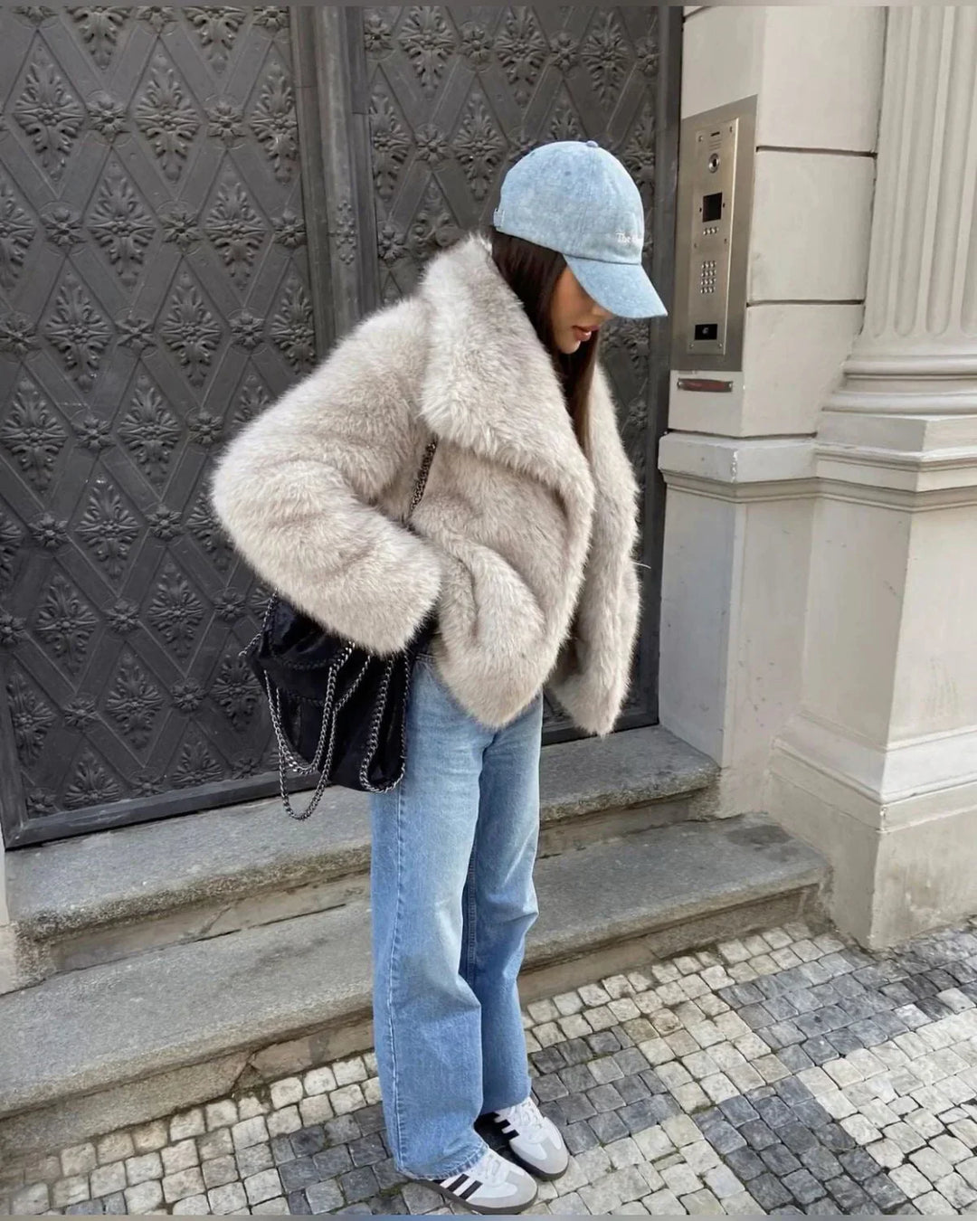 Jasmine | Luxurious Warmth Faux Fur Coat