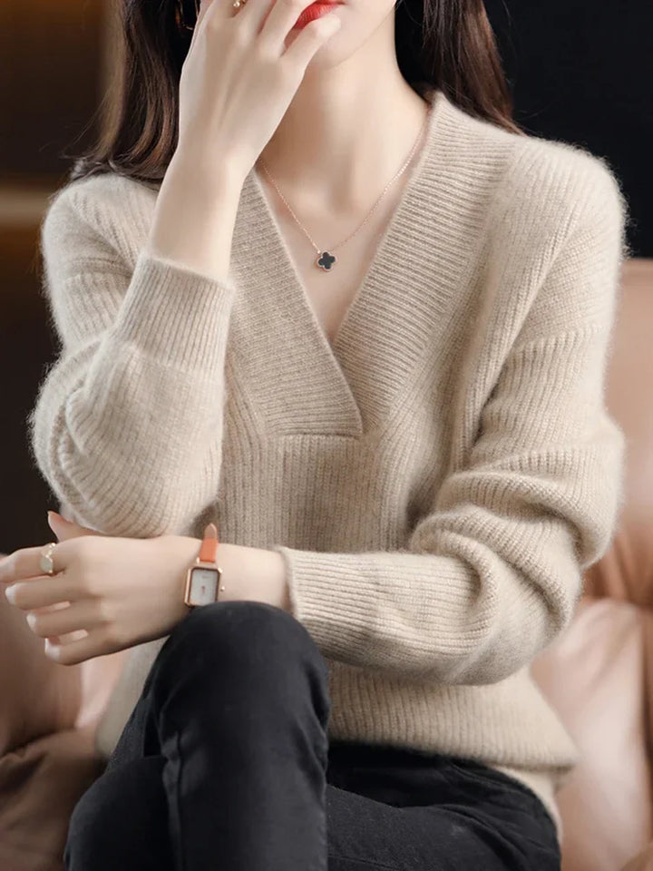 Princess | Knit V-neck Sweater