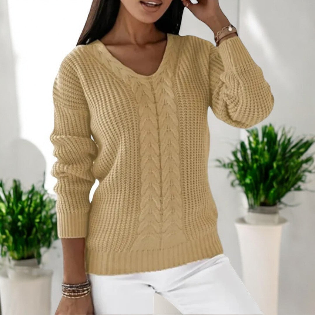 Adrianna | Classic Knitted Sweater