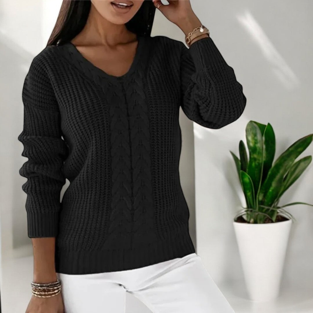 Adrianna | Classic Knitted Sweater