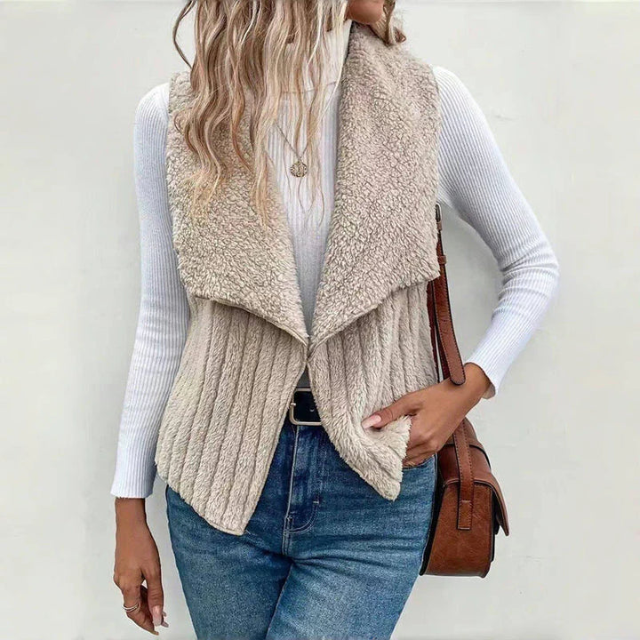 Ulsura | Knitted Vest