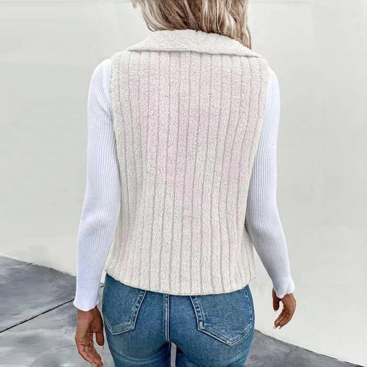 Ulsura | Knitted Vest