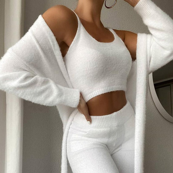 Wanda | Cosy Lounge Set Cropped Top, Oversized Cardigan, and High Waisted Bottoms