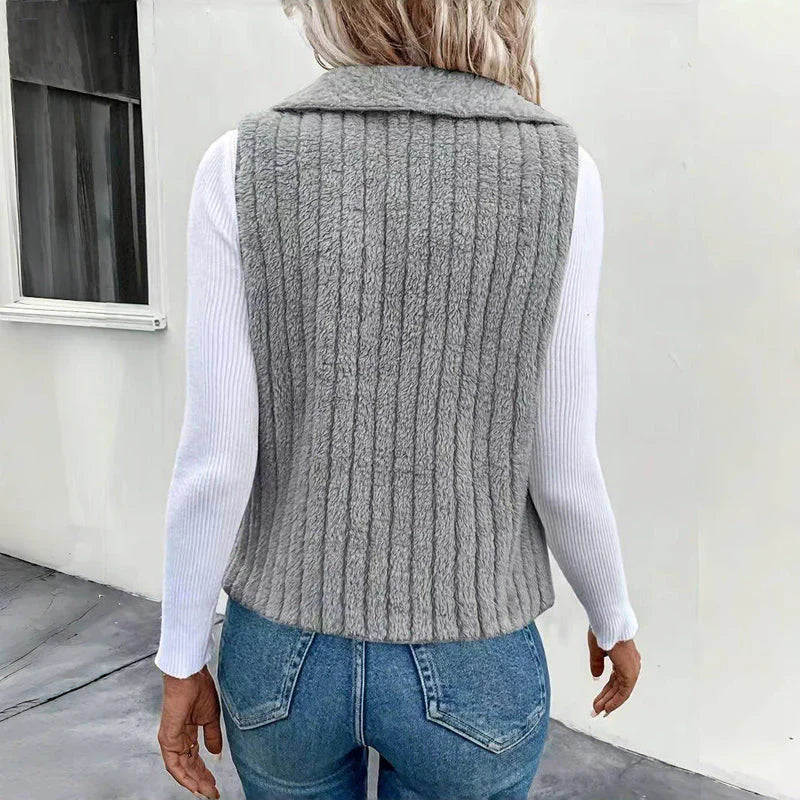 Ulsura | Knitted Vest